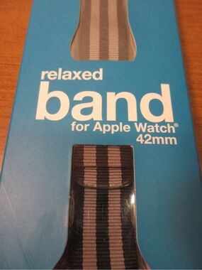& Other Stories Striped Relaxed Woven Watch Band in Black and Brown